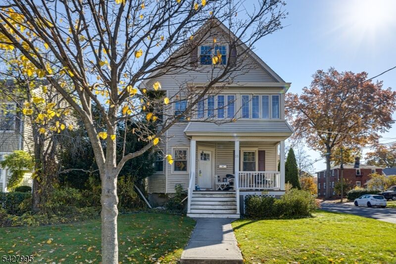 Property Photo:  35 Burnside Ave B  NJ 07016 