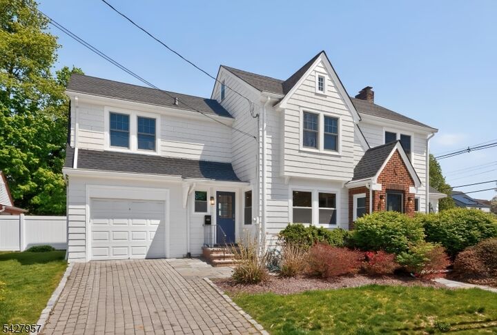 Property Photo: 909 Ridgewood Rd NJ 07041
