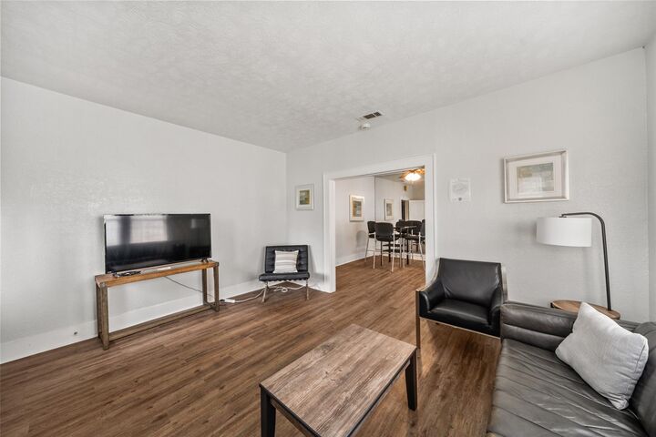 Property Photo:  2510 Rosewood Street  TX 77004 