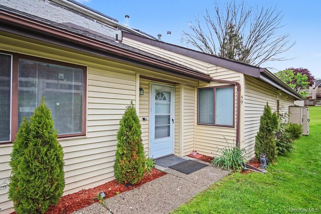 Property Photo:  59 Country Club Drive  NY 10921 