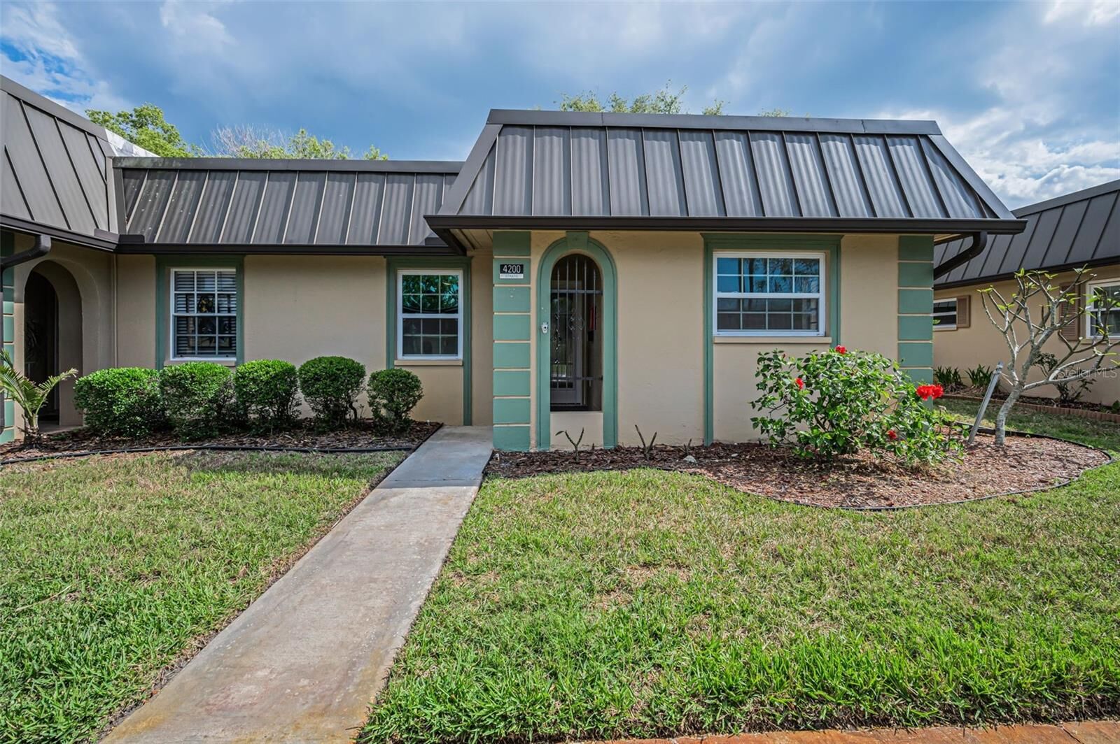 Property Photo:  4200 Hampton Drive 4200  FL 34652 