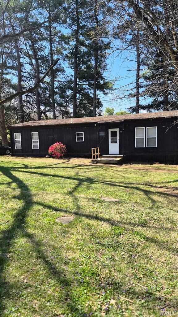 Property Photo:  11 Walnut Drive  IL 62034 