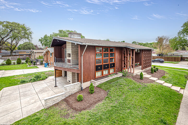 Property Photo:  10128 S Kenton Avenue  IL 60453 