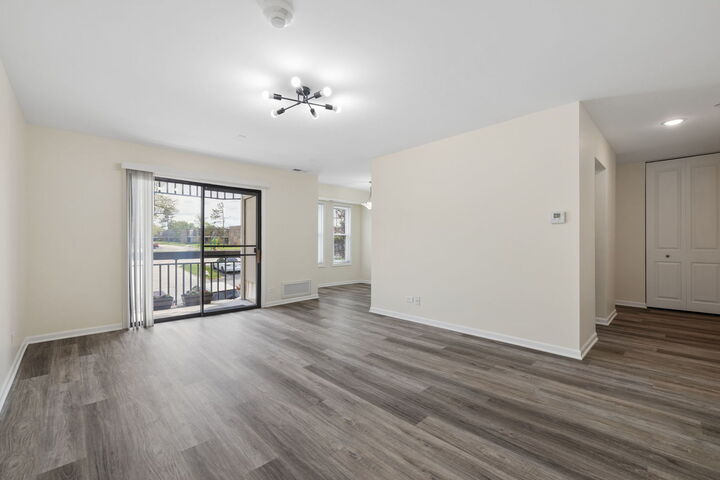Property Photo:  2216 Country Club Drive 15  IL 60517 