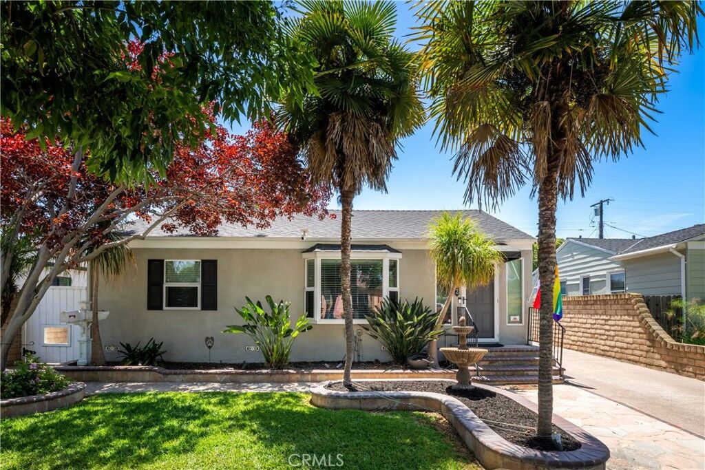 Property Photo: 5222 E Harco CA 90808