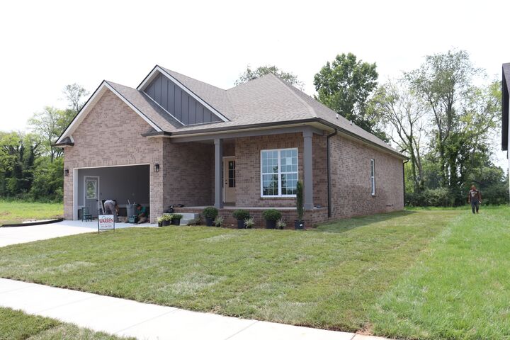 Property Photo:  734 Southern Pine Trl  TN 37043 