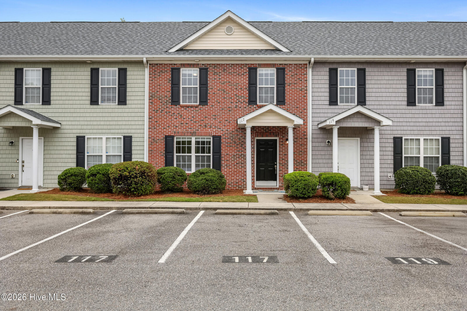 Property Photo: 117 Lincoln Place Circle NC 28451
