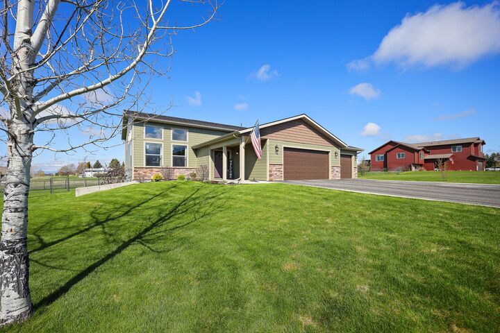 Property Photo:  411 Spruce Meadows Loop  MT 59901 