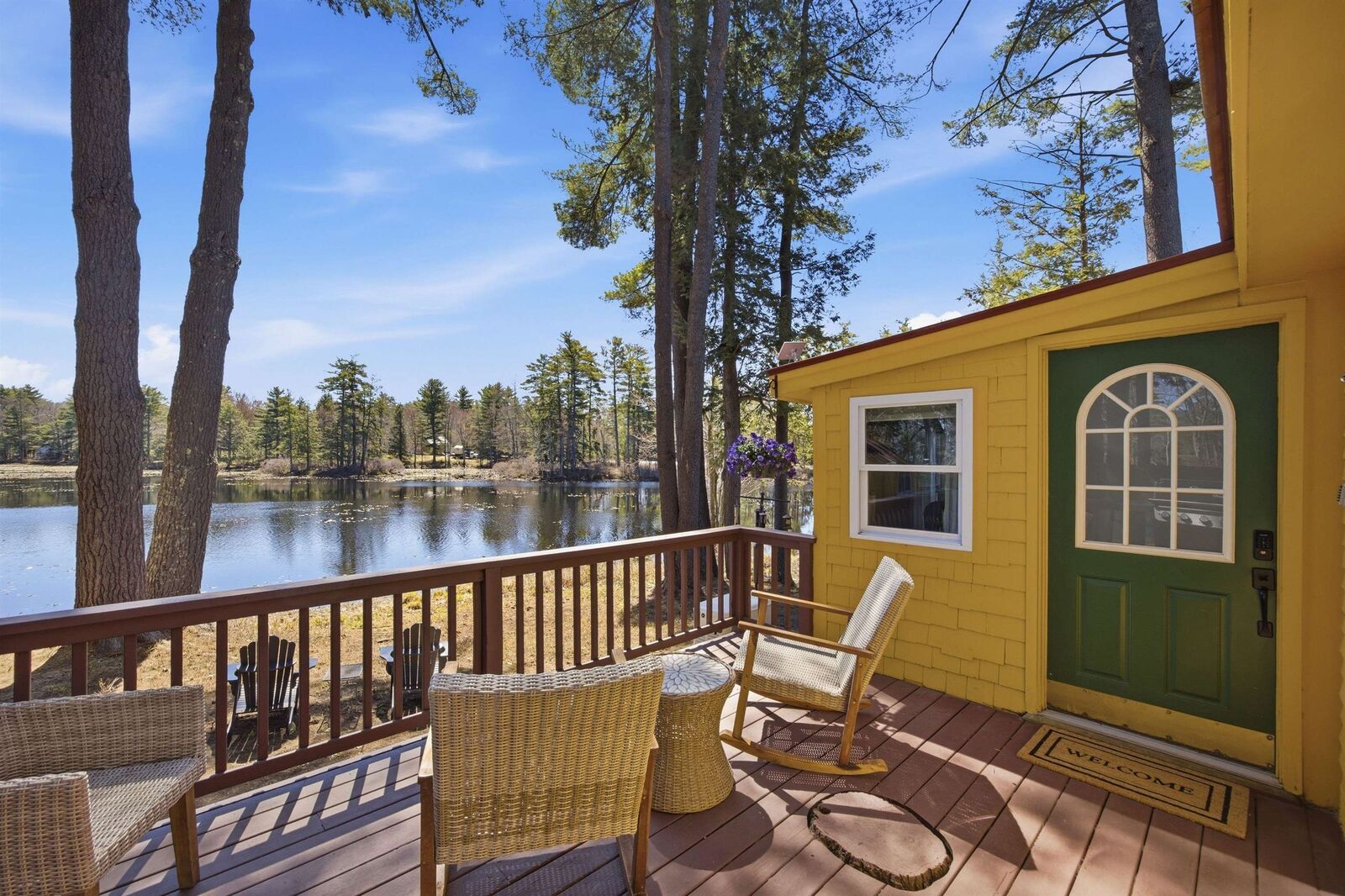 Property Photo:  18 Holt Drive  NH 03037 