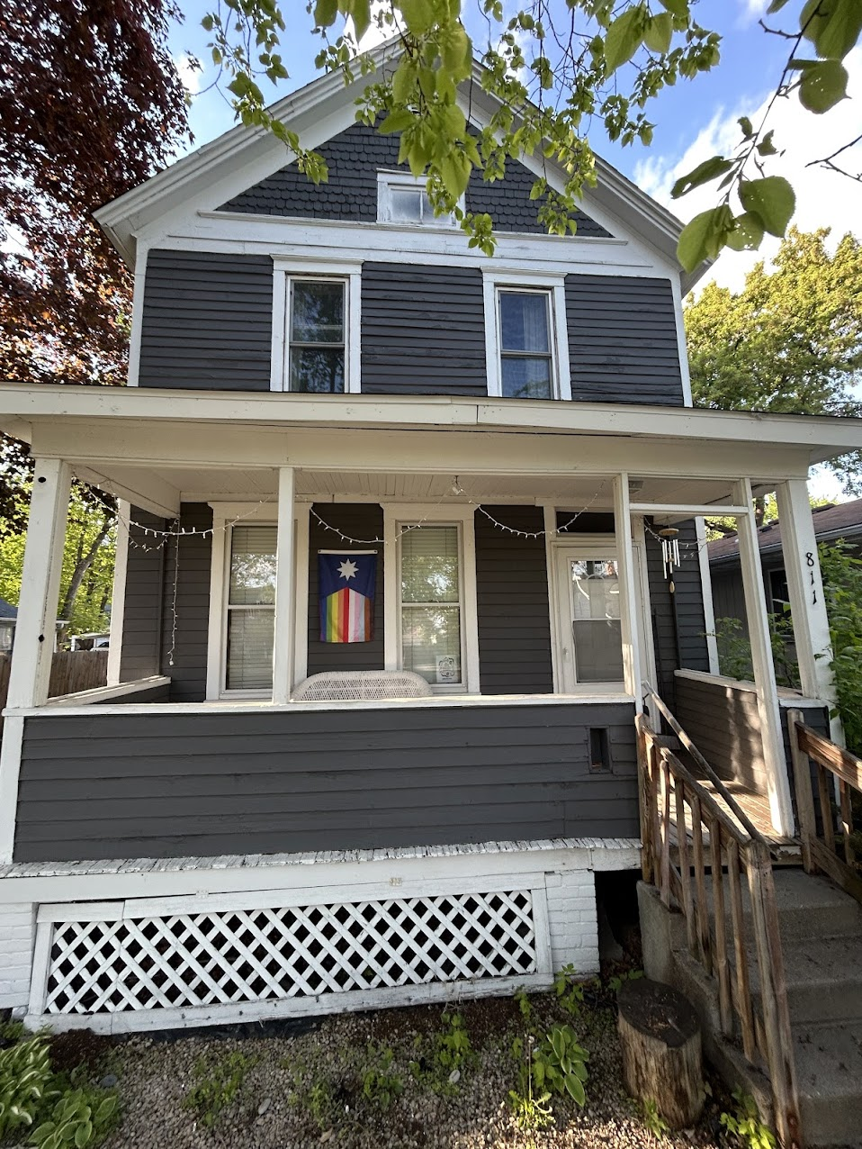 Property Photo:  811 Watson Avenue  MN 55102 
