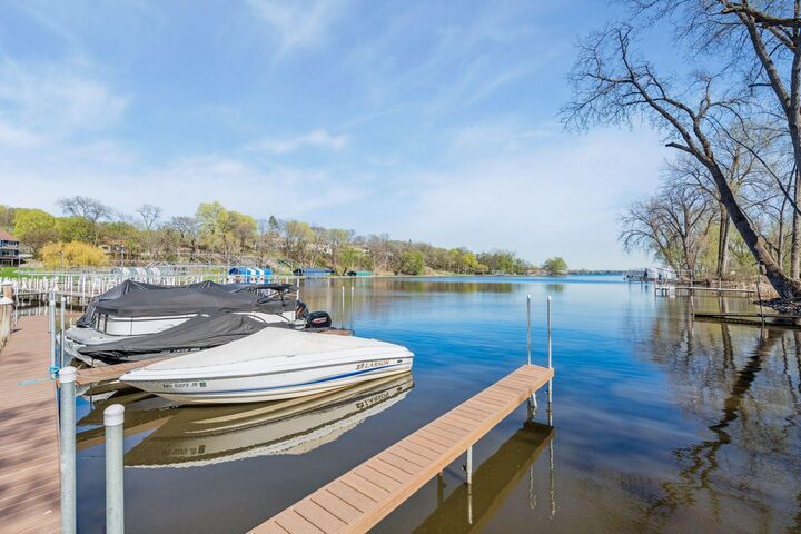 Property Photo: 5535 Ridgewood Cove MN 55364