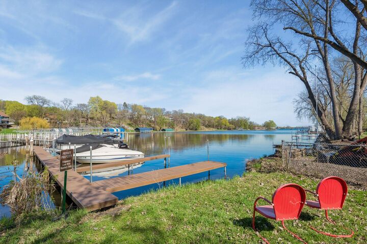 Property Photo:  5535 Ridgewood Cove  MN 55364 