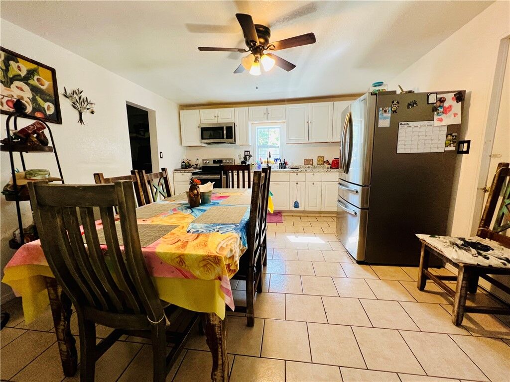Property Photo:  202 Scott Avenue  AR 72638 