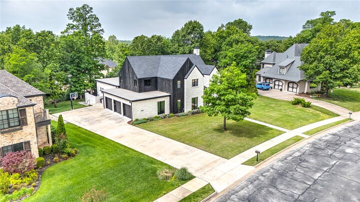 Property Photo:  4488 Clear Creek Boulevard  AR 72704 