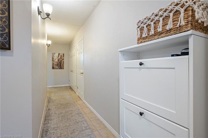 Property Photo:  2737 King Street E 45  ON L8G 5H1 