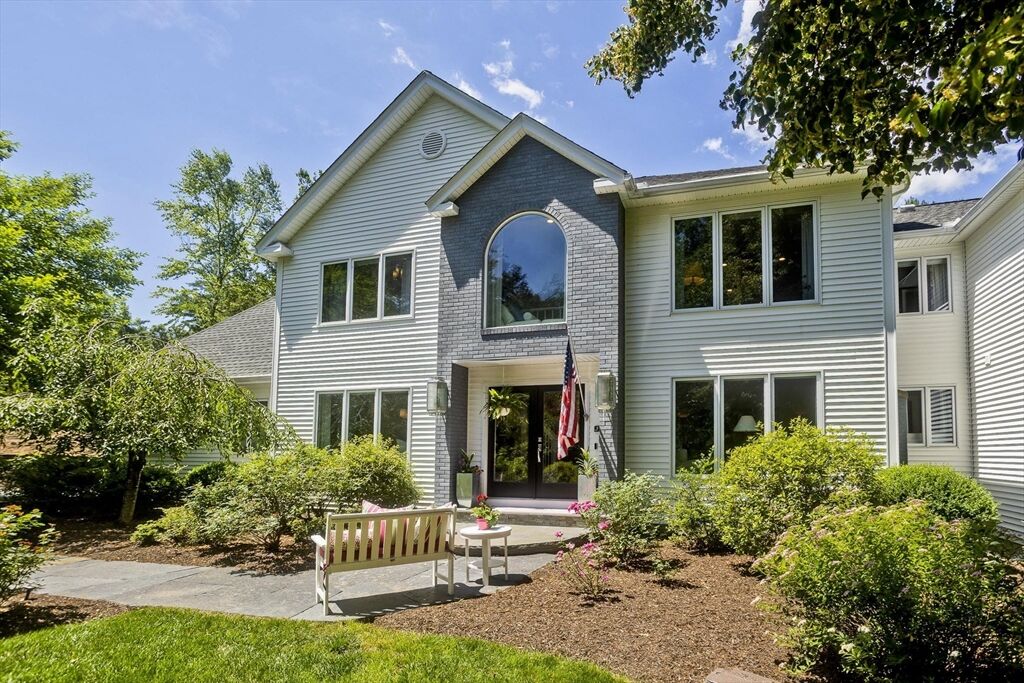 Property Photo:  183 Loomis Rdg  MA 01085 