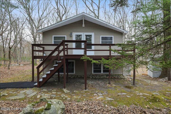 Property Photo:  195 Conashaugh Trail  PA 18337 