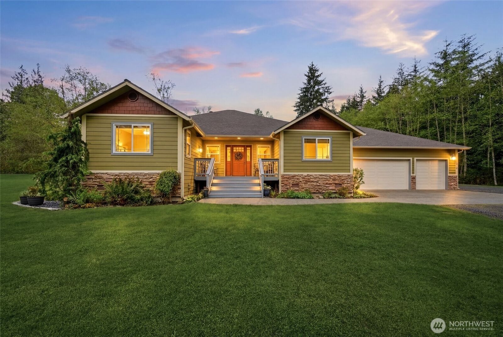 Property Photo:  5718  123rd Avenue NE A  WA 98258 
