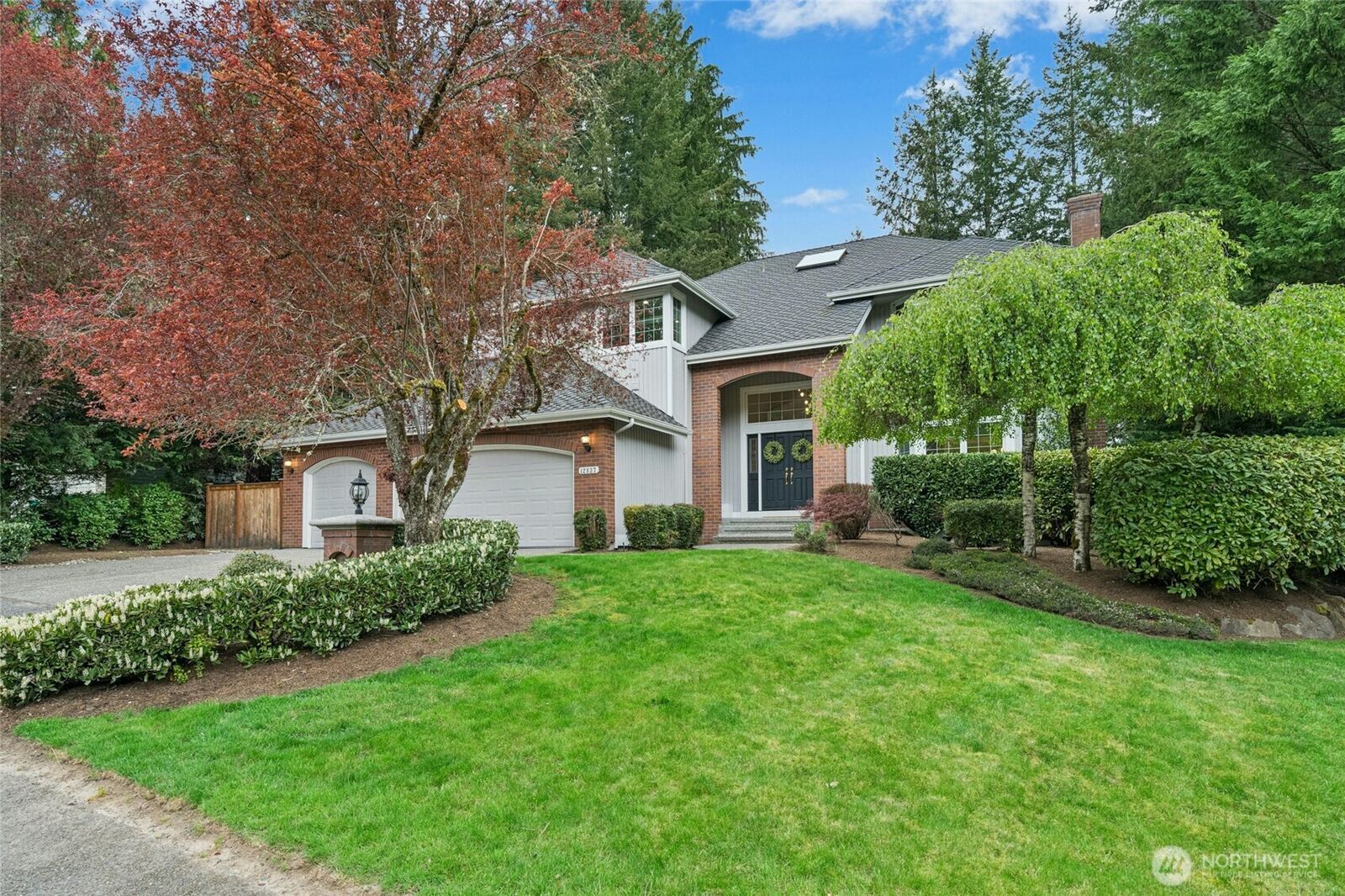 Property Photo:  12837  197th Place NE  WA 98077 