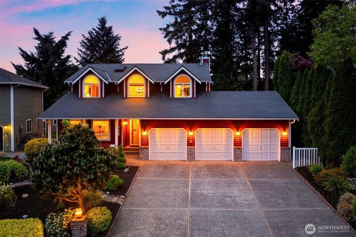 Property Photo:  36545  31st Avenue S  WA 98003 