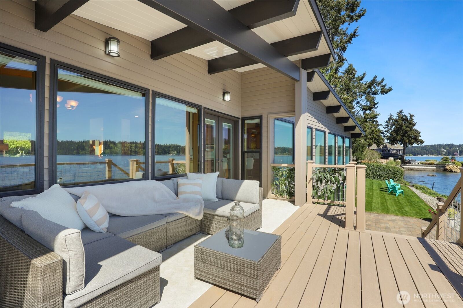 Property Photo: 5187 Watauga Beach Drive E WA 98366