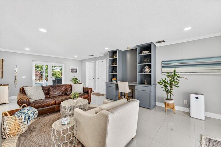Property Photo:  1581 SE 4th Court  FL 33441 