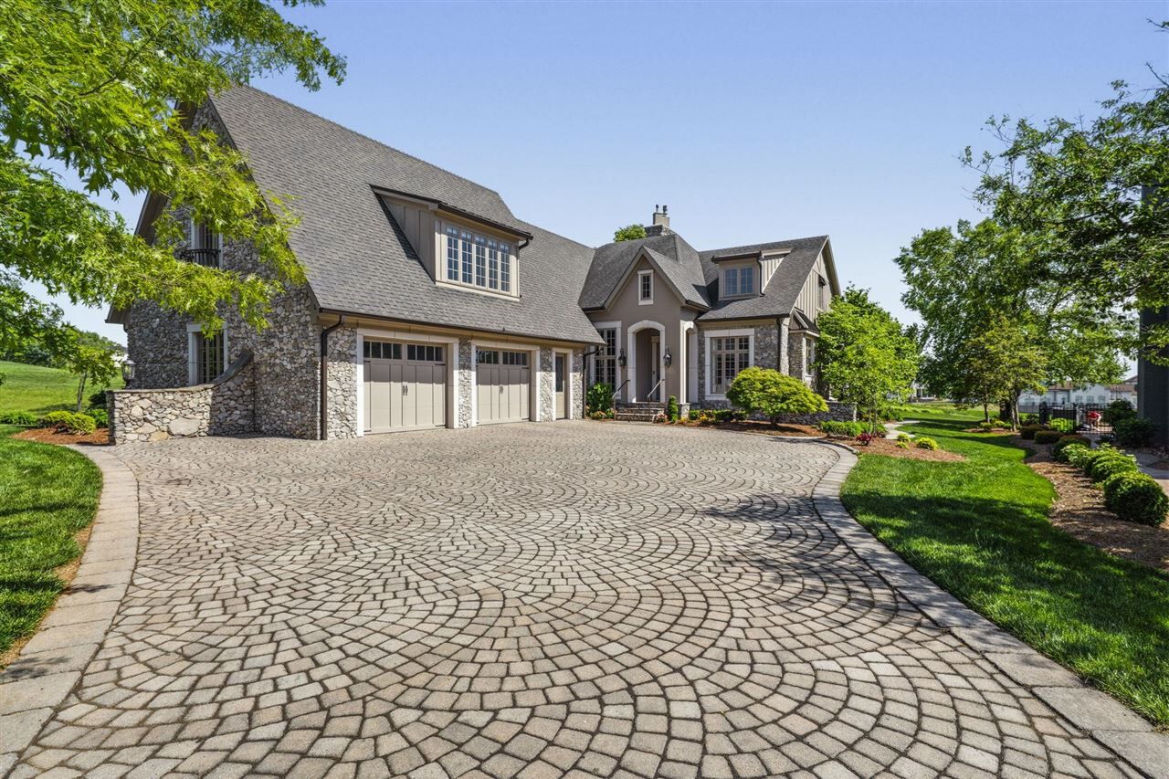Property Photo: 1465 Drakes Ridge Lane KY 42103