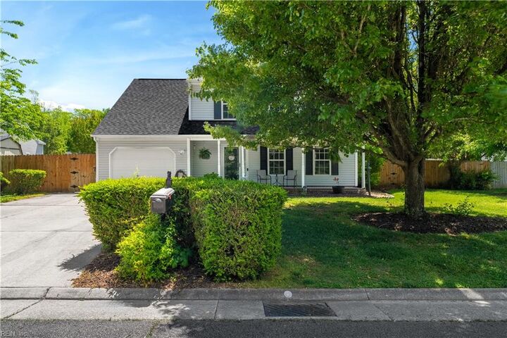Property Photo:  110 Pippin Dr  VA 23434 