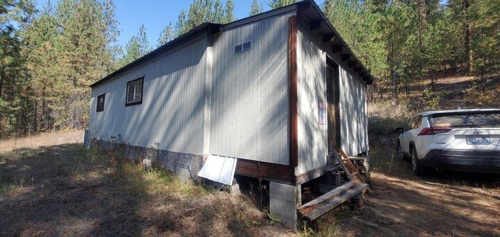 Property Photo:  3733-Xx Sand Creek Rd  WA 99141 