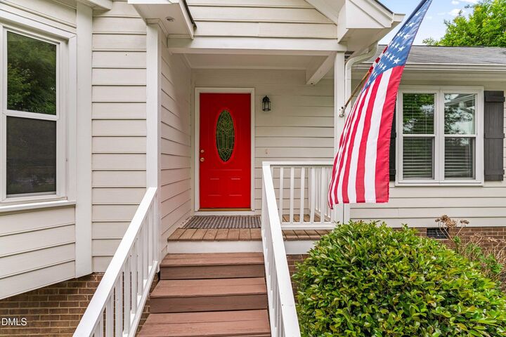 Property Photo:  2829 Livery Way  NC 27603 