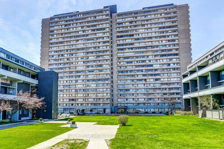 10 Sunny Glenway 708 — photo 1
