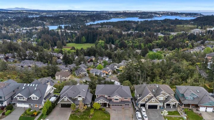 2607 Ruby Crt — photo 1