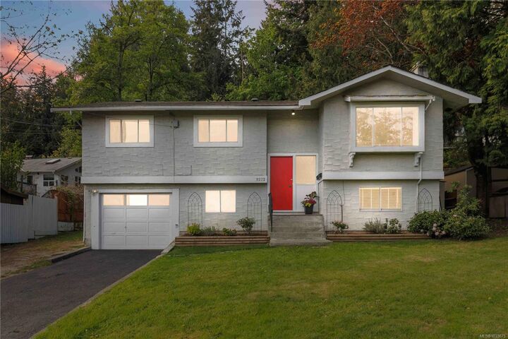 3272 Haida Dr — photo 1