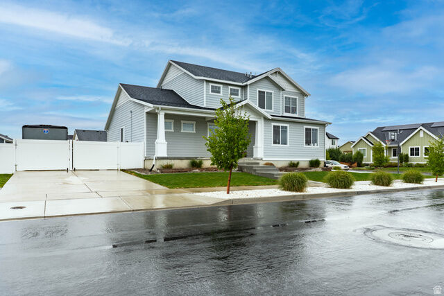 Property Photo: 663 S Crooked Post Way UT 84045