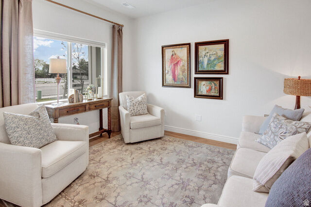 Property Photo:  910 S 1700 W 2  UT 84041 