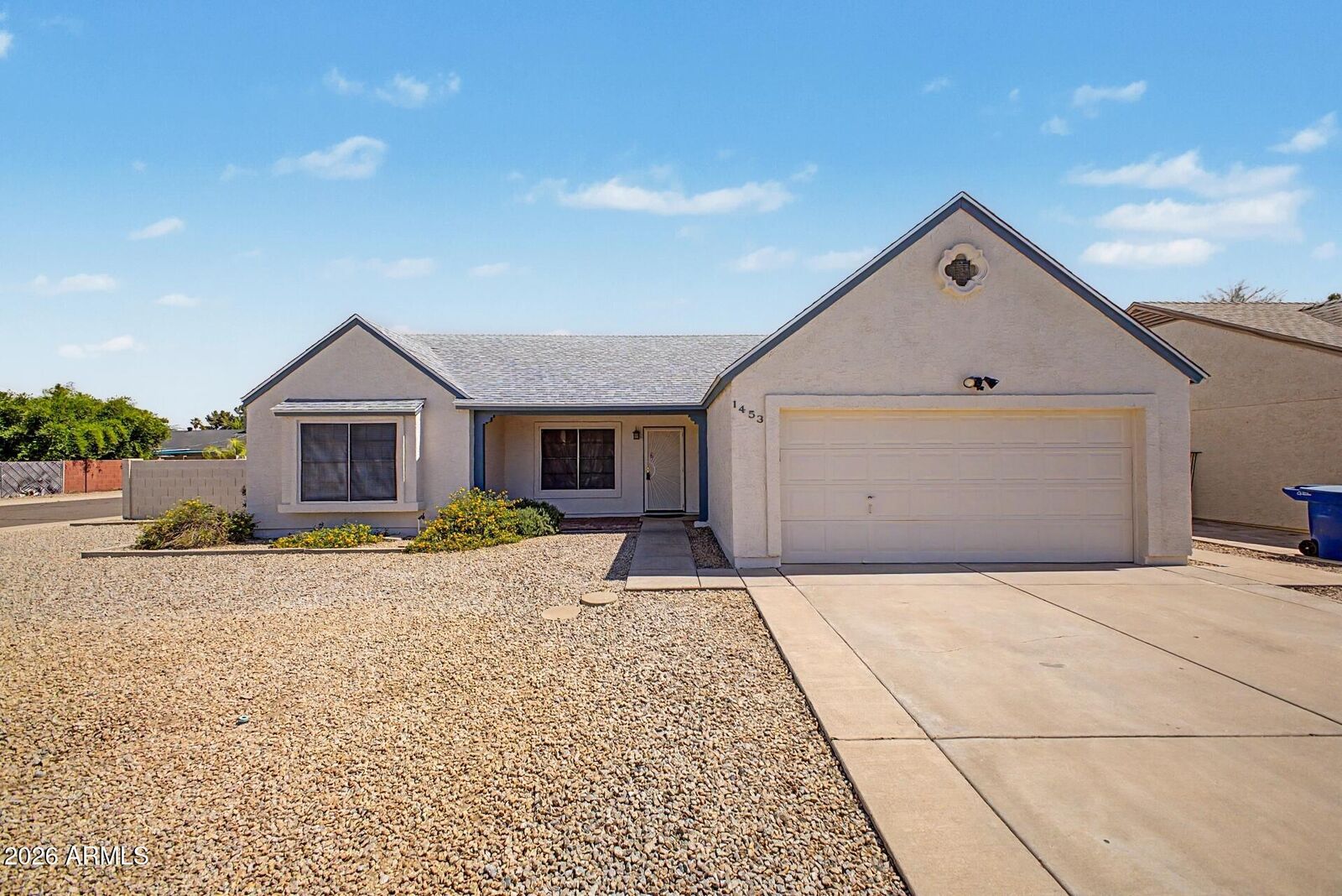 Property Photo:  1453 E Todd Drive  AZ 85283 