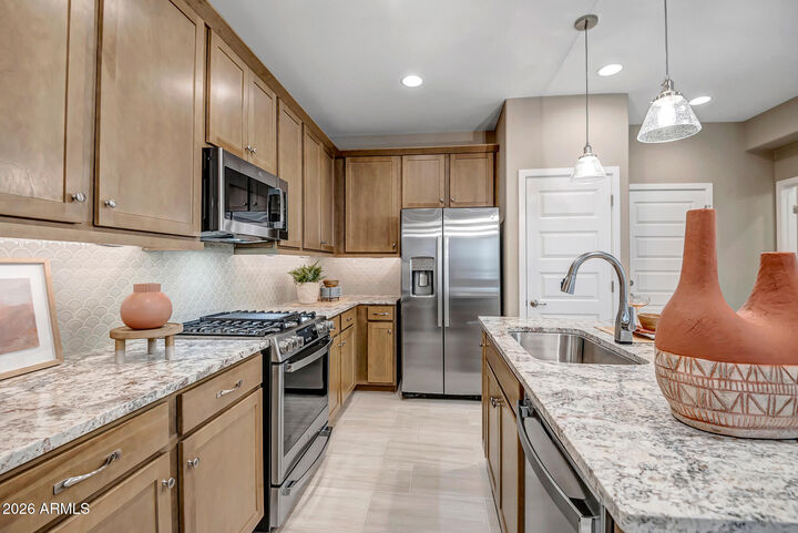 Property Photo:  43232 N Hinoki Street  AZ 85140 