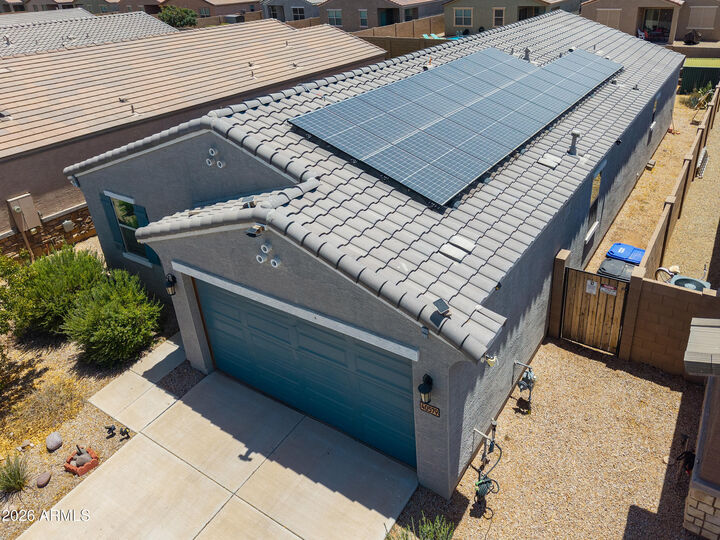 Property Photo:  40579 W Jenna Lane  AZ 85138 