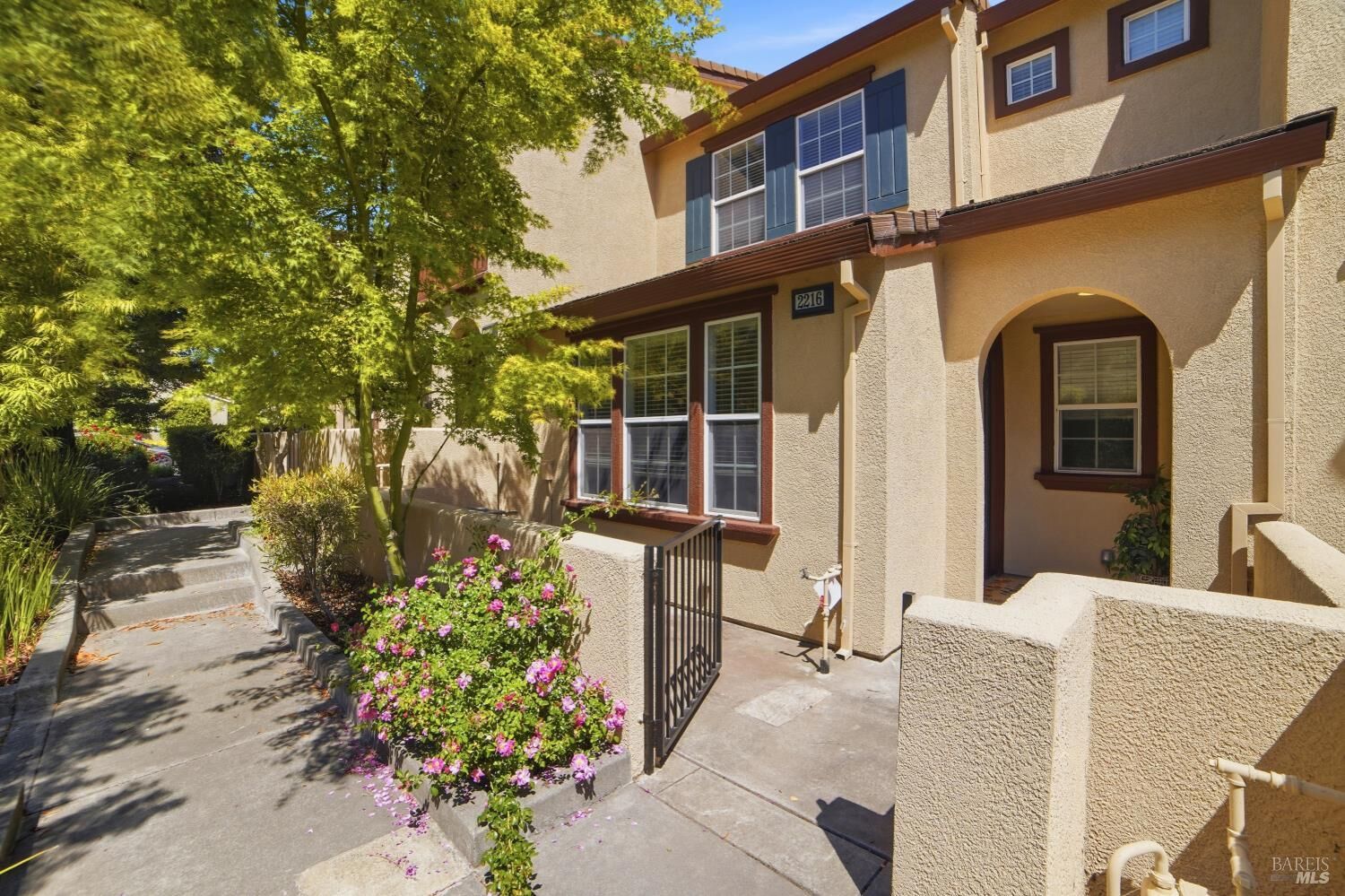 Property Photo:  2216 Bell Flower Lane  CA 95404 
