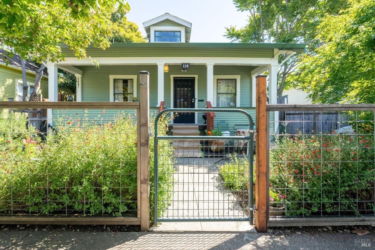 Property Photo:  132 Lincoln Street  CA 95401 