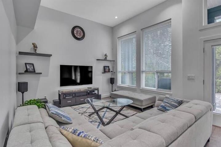 Property Photo: 1892 King George Boulevard BC V4A 5A1