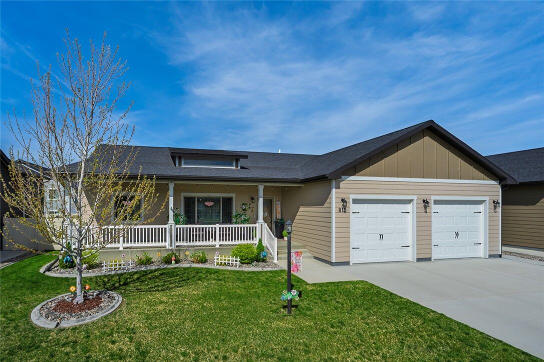 Property Photo:  810 Grouse Berry Street  MT 59106 