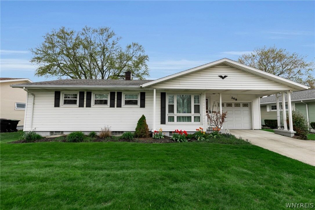 Property Photo:  268 Evergreen Drive  NY 14150 
