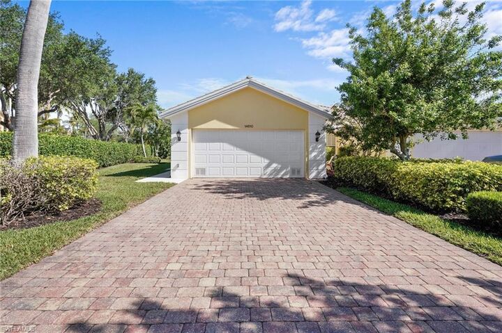 Property Photo: 14610 Ferrara Ct FL 34135
