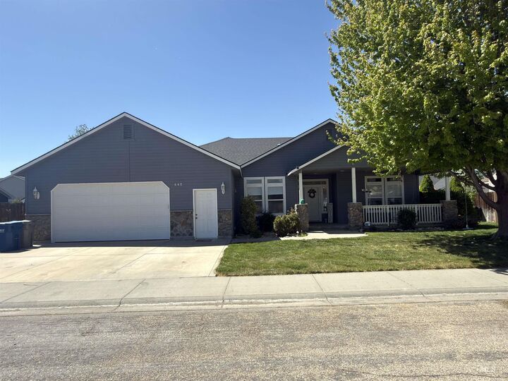 Property Photo: 445 NW Jerome ID 83647