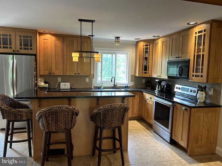 Property Photo:  975 Wind Song Road  PA 19382 