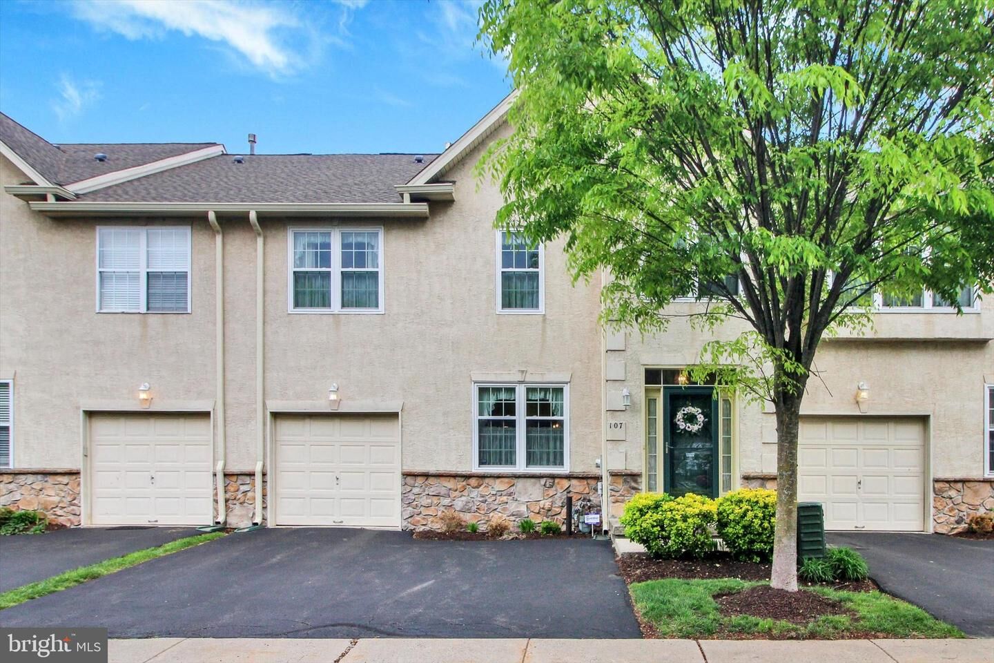 Property Photo:  107 Castle Drive  PA 19454 