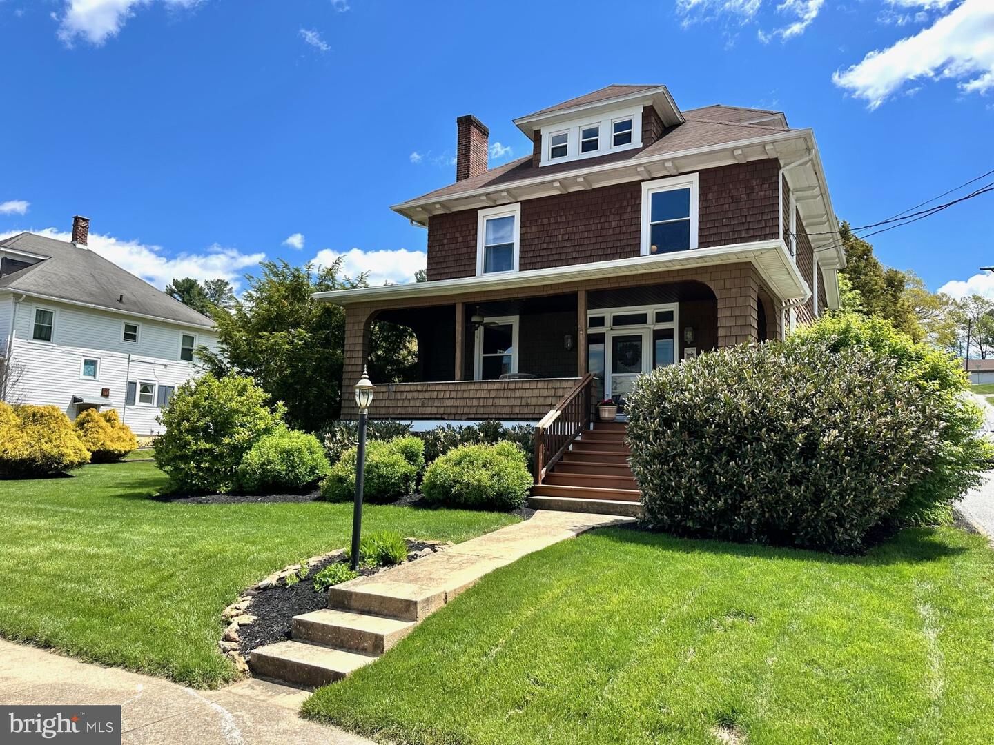 Property Photo:  19 S Constitution Avenue  PA 17349 