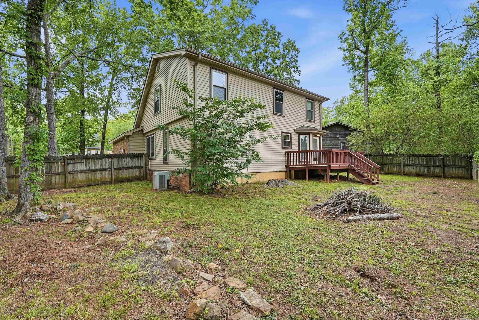 Property Photo: 7 Evert Court AR 72210