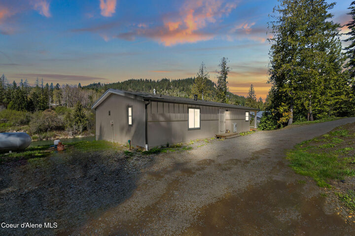 Property Photo: 792 Dirks Rd ID 83856